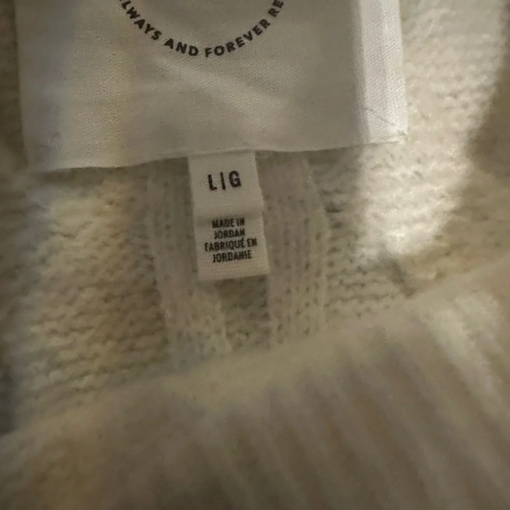 Aerie Cream Cable Knit Sweater women’s size Large - Picture 3 of 5